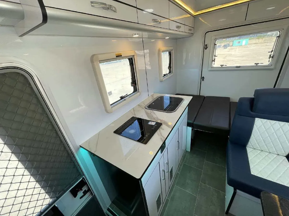 2022 ChangAn FengJing RV 2.4T 211HP L4 6AT,autocango,china used car exporter,china ev exporter,chinese used car exporter,chinese used ev exporter