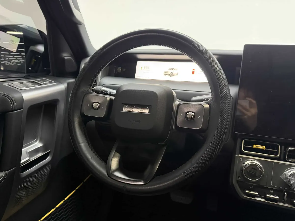 2025 Yufeng Auto Golden Warehouse BEV,autocango,china used car exporter,china ev exporter,chinese used car exporter,chinese used ev exporter