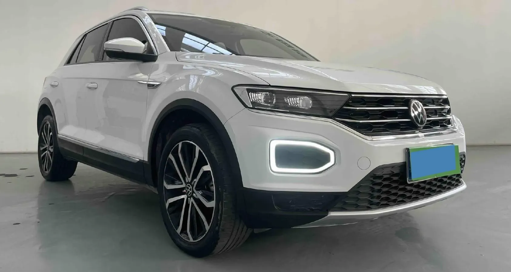 2021 Volkswagen T-Roc 1.4T 150HP L4 7DCT,autocango,china used car exporter,china ev exporter,chinese used car exporter,chinese used ev exporter