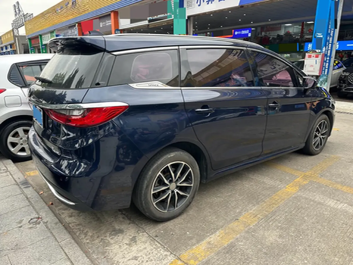 2018 BYD Song MAX 1.5T 154HP L4 6DCT,autocango,china used car exporter,china ev exporter,chinese used car exporter,chinese used ev exporter