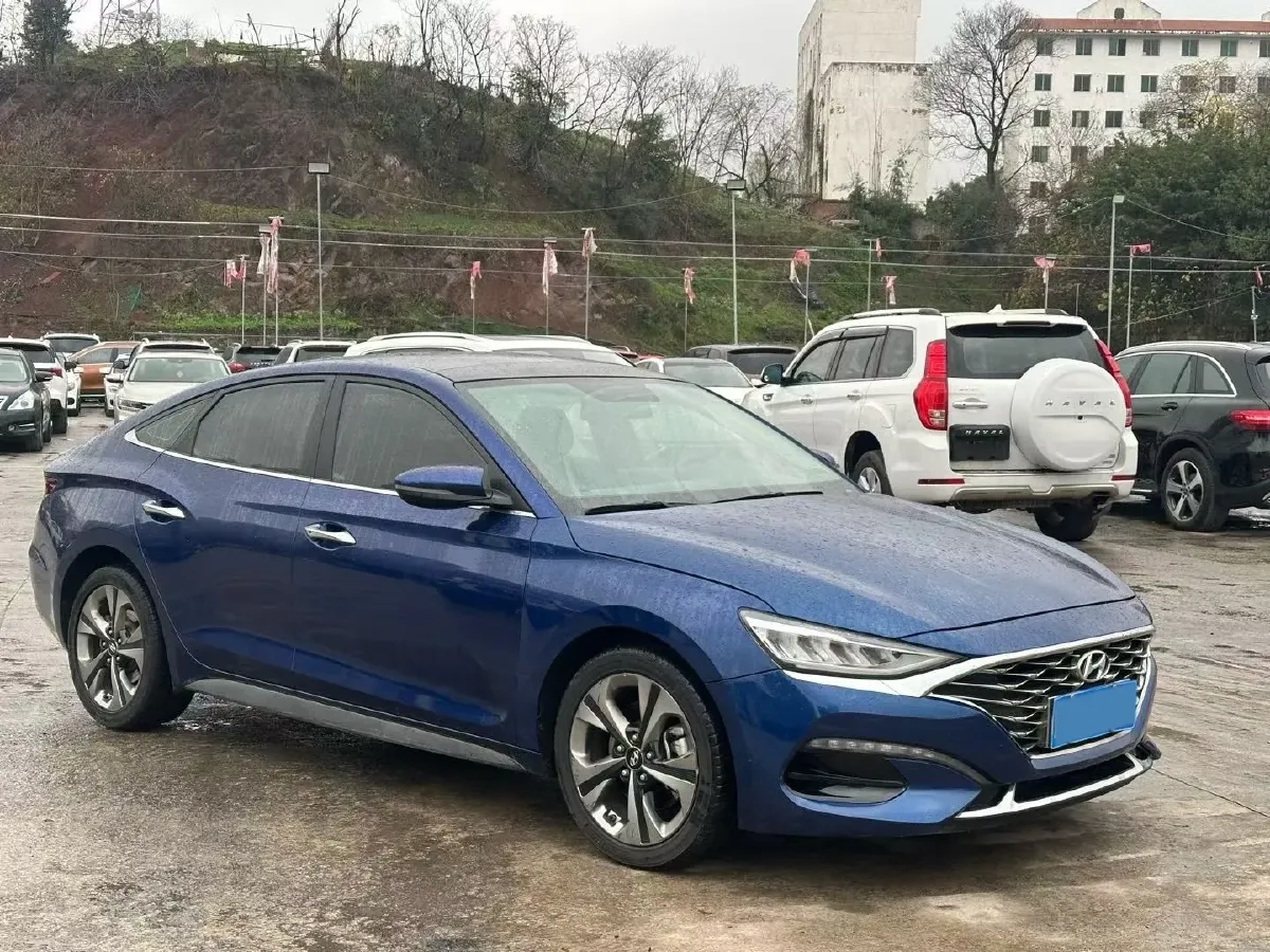 2019 Hyundai La Festa 1.6T 190HP L4 7DCT,autocango,china used car exporter,china ev exporter,chinese used car exporter,chinese used ev exporter