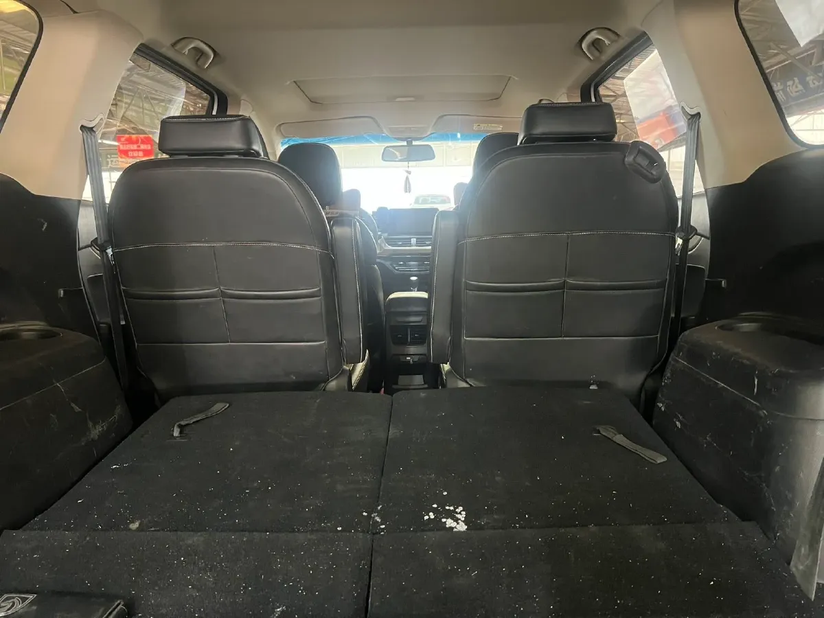 2018 BaoJun 360 1.5L 112HP L4 6MT,autocango,china used car exporter,china ev exporter,chinese used car exporter,chinese used ev exporter