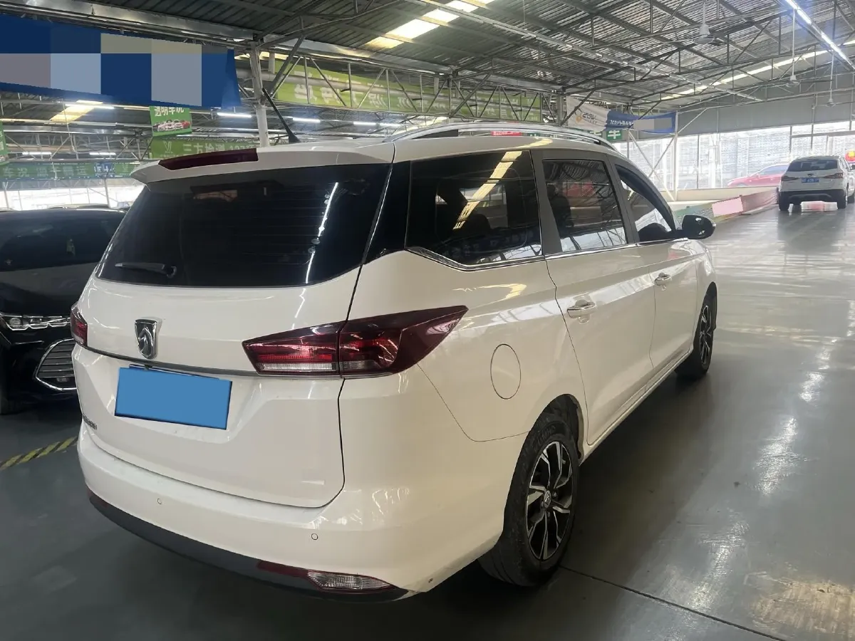 2018 BaoJun 360 1.5L 112HP L4 6MT,autocango,china used car exporter,china ev exporter,chinese used car exporter,chinese used ev exporter