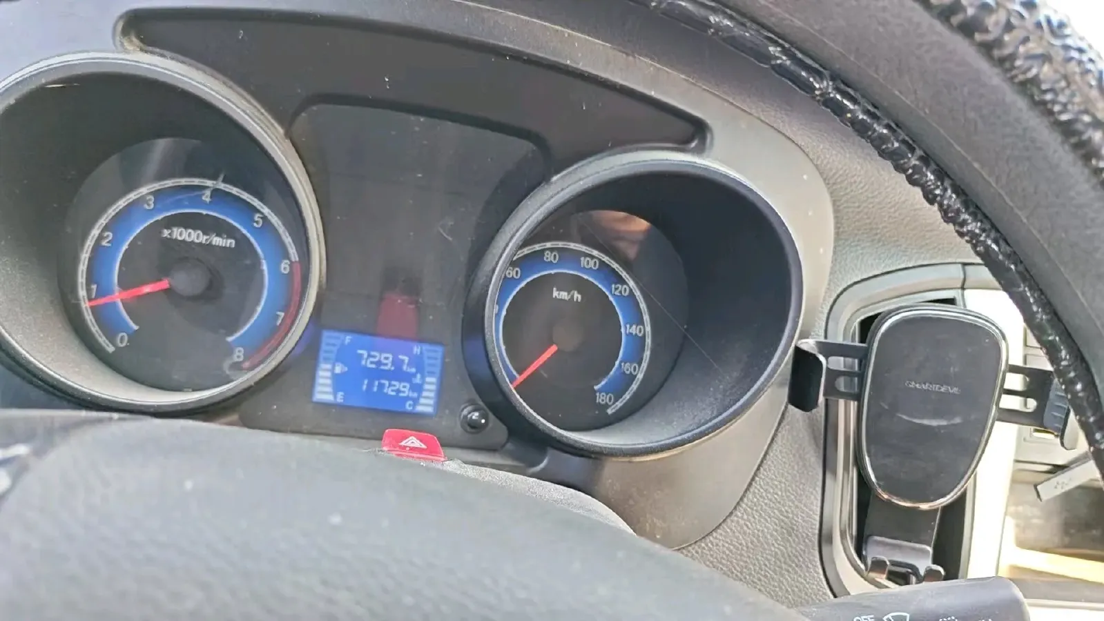 2023 DongFeng Forthing SX6 1.6L 122HP L4 5MT,autocango,china used car exporter,china ev exporter,chinese used car exporter,chinese used ev exporter