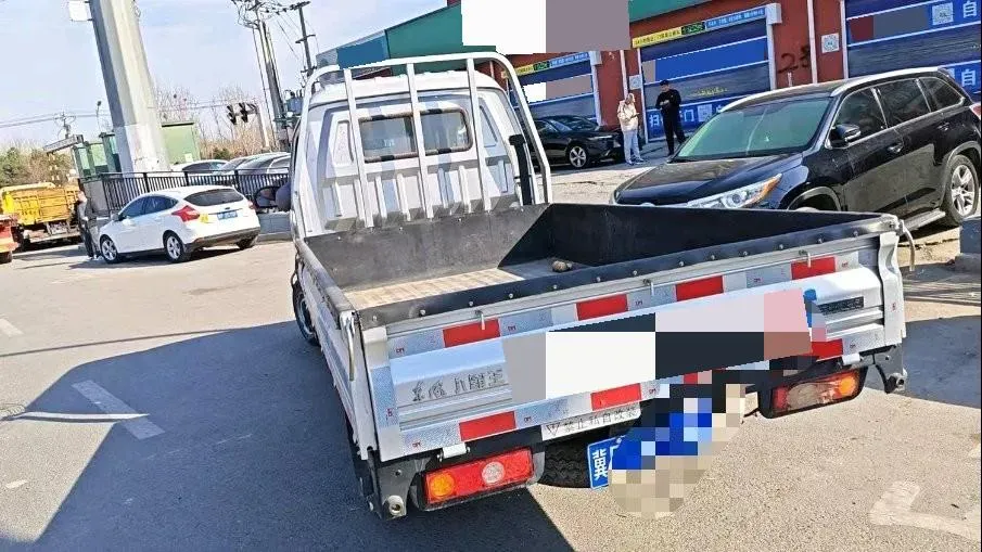 2023 DongFeng Forthing SX6 1.6L 122HP L4 5MT,autocango,china used car exporter,china ev exporter,chinese used car exporter,chinese used ev exporter