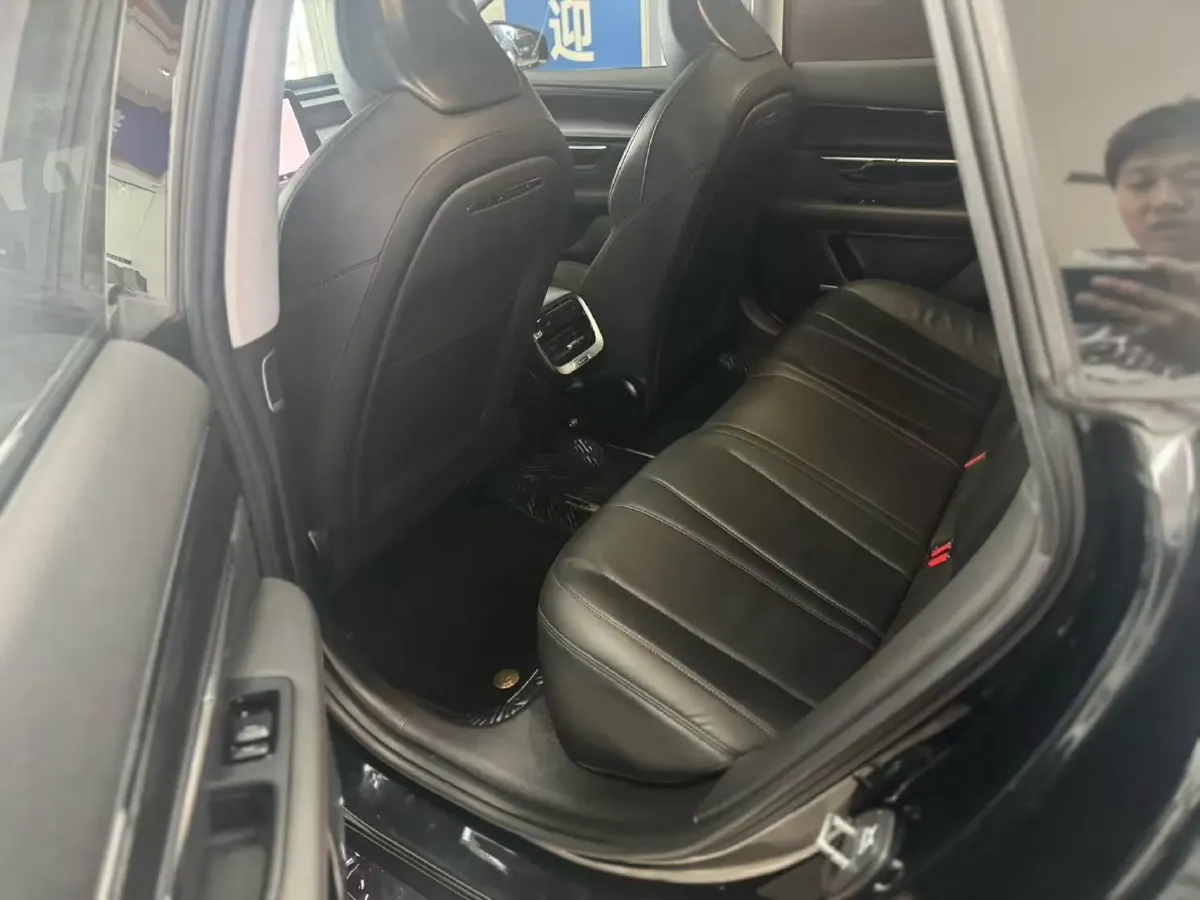 2022 Xpeng P7 BEV 83.1KWH,autocango,china used car exporter,china ev exporter,chinese used car exporter,chinese used ev exporter