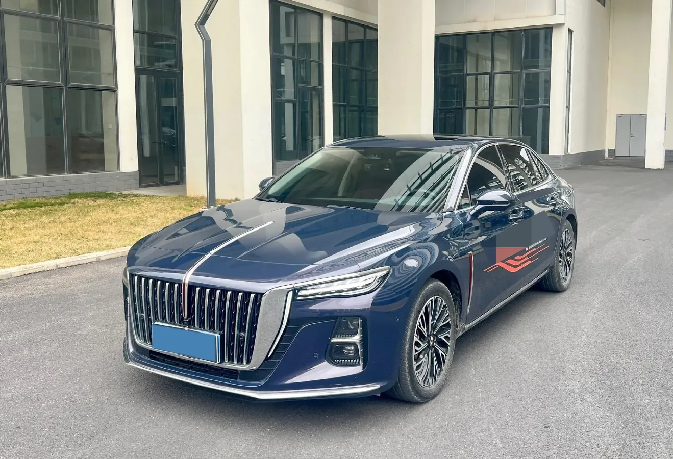 2023 HongQi H5 2.0T 224HP L4 8AT,autocango,china used car exporter,china ev exporter,chinese used car exporter,chinese used ev exporter