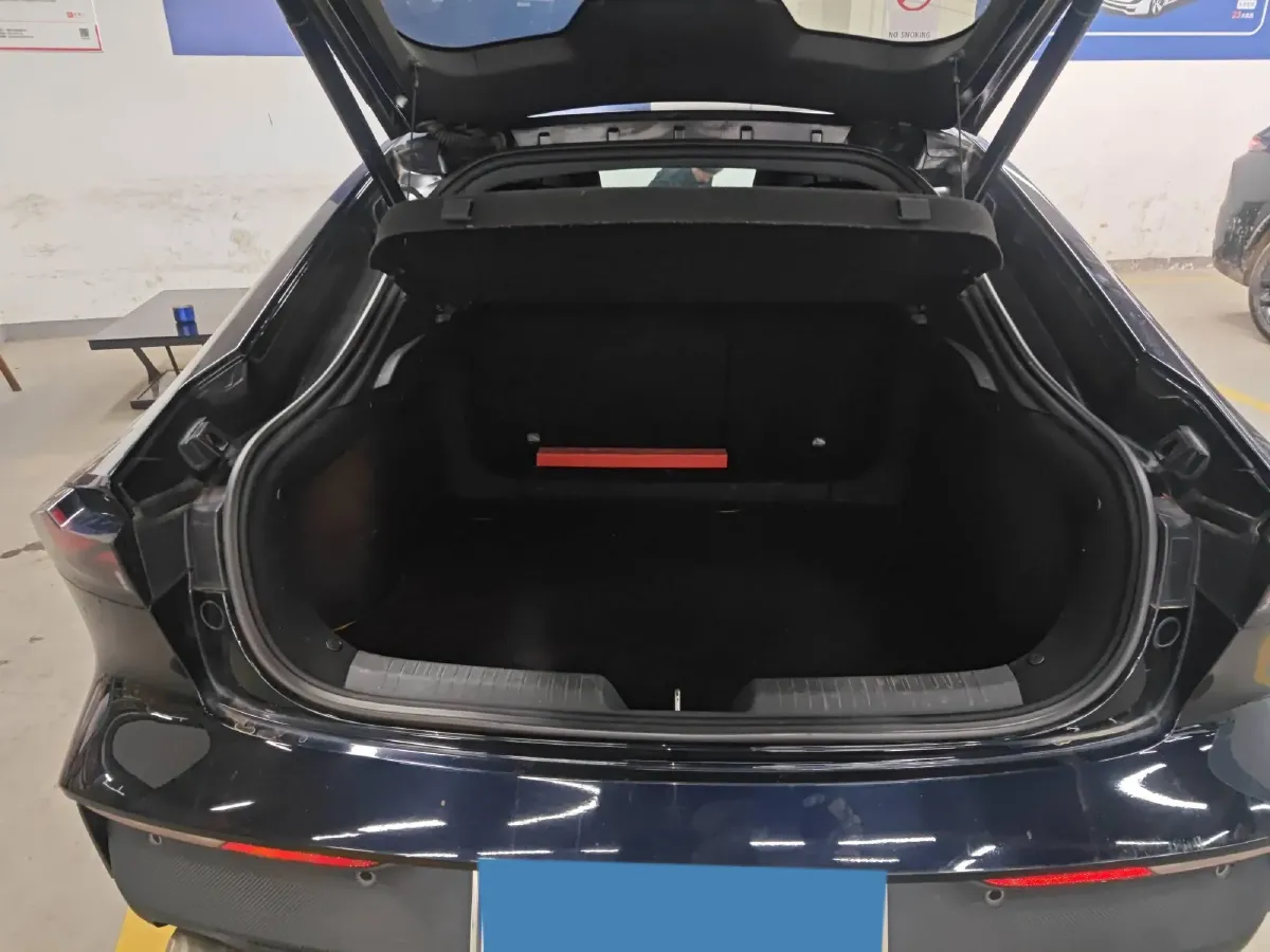 2022 ChangAn UNI-V 1.5T 188HP L4 7DCT,autocango,china used car exporter,china ev exporter,chinese used car exporter,chinese used ev exporter