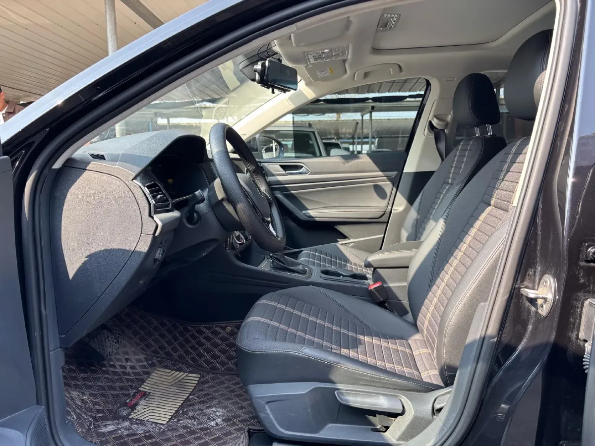 2021 Volkswagen Lavida 1.4T 150HP L4 7DCT,autocango,china used car exporter,china ev exporter,chinese used car exporter,chinese used ev exporter