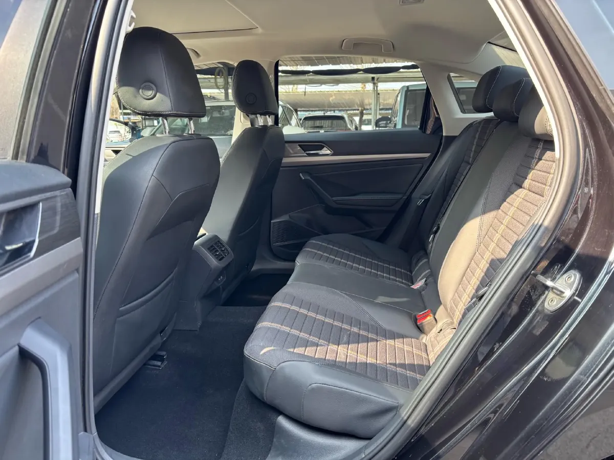 2021 Volkswagen Lavida 1.4T 150HP L4 7DCT,autocango,china used car exporter,china ev exporter,chinese used car exporter,chinese used ev exporter