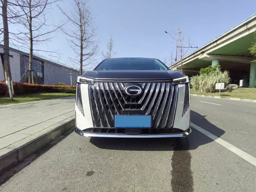 2024 GAC Trumpchi M8 2.0T 252HP L4 8AT,autocango,china used car exporter,china ev exporter,chinese used car exporter,chinese used ev exporter