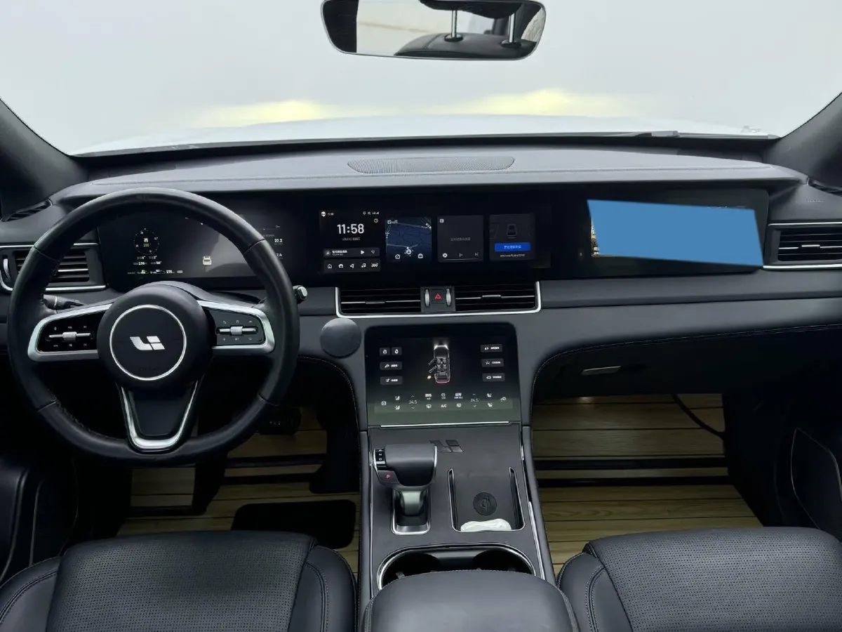 2021 Li ONE Range Extended 131HP REEV 40.5KWH,autocango,china used car exporter,china ev exporter,chinese used car exporter,chinese used ev exporter