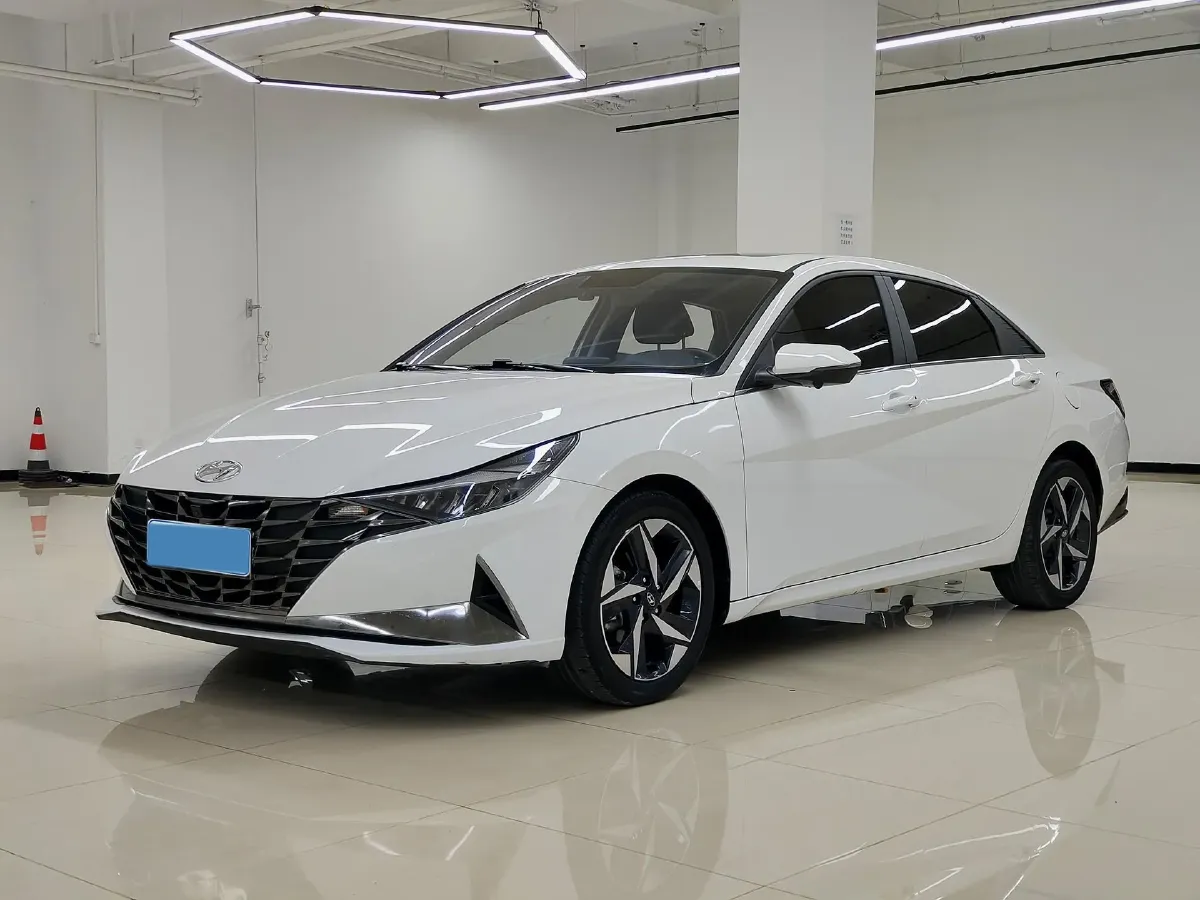 2021 Hyundai Elantra 1.5L 115HP L4 CVT,autocango,china used car exporter,china ev exporter,chinese used car exporter,chinese used ev exporter
