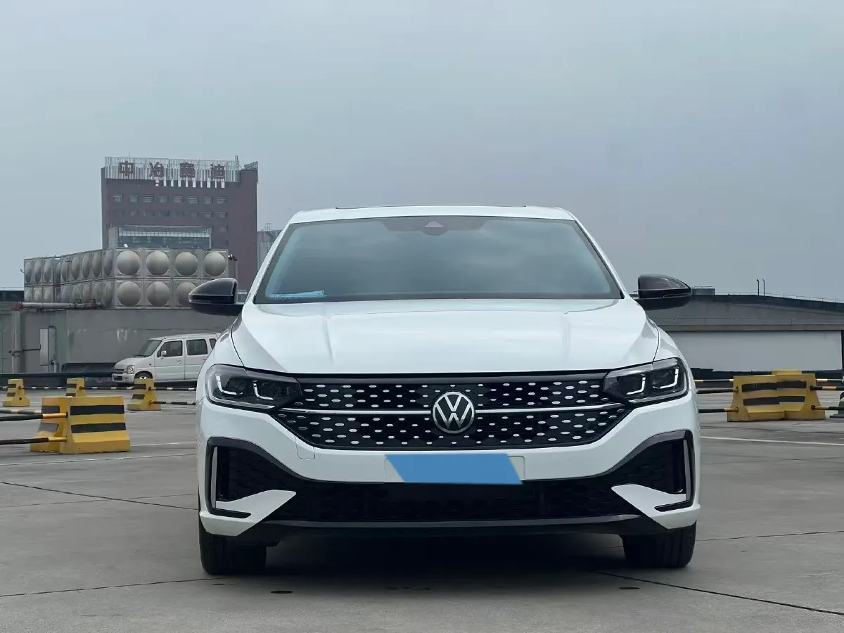 2024 Volkswagen Lavida 1.5T 160HP L4 7DCT,autocango,china used car exporter,china ev exporter,chinese used car exporter,chinese used ev exporter