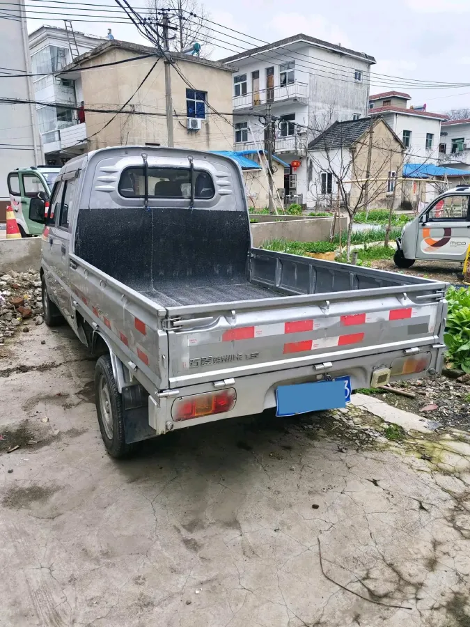 2019 WuLing RongGuang Mini Truck 1.5L 107HP L4 5MT,autocango,china used car exporter,china ev exporter,chinese used car exporter,chinese used ev exporter