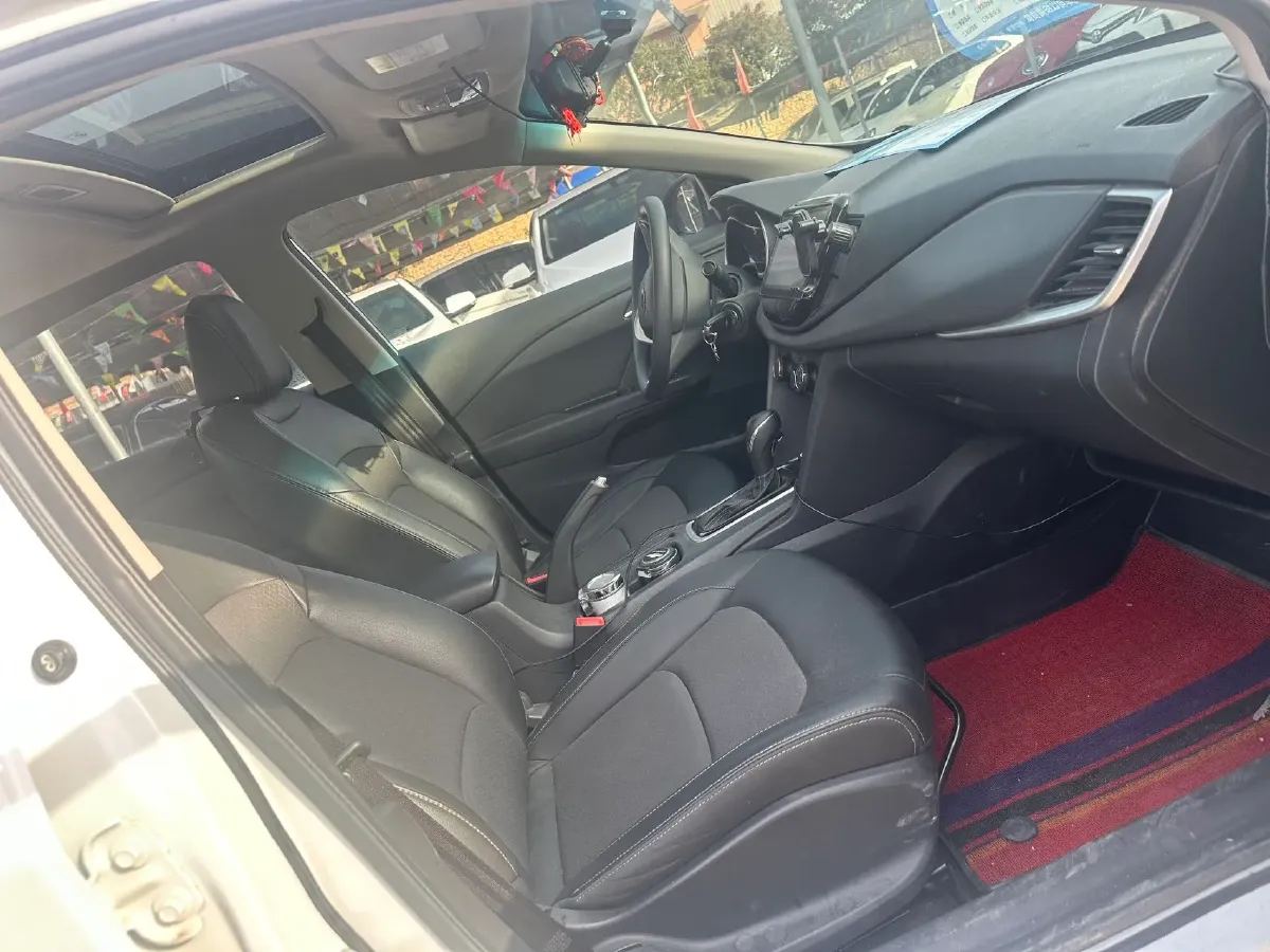 2019 Chevrolet Cavalier 1.5L 113HP L4 6AT,autocango,china used car exporter,china ev exporter,chinese used car exporter,chinese used ev exporter