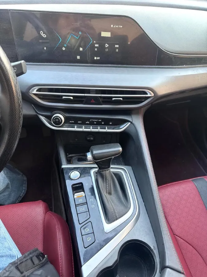 2021 ChangAn Eado 1.4T 160HP L4 7DCT,autocango,china used car exporter,china ev exporter,chinese used car exporter,chinese used ev exporter