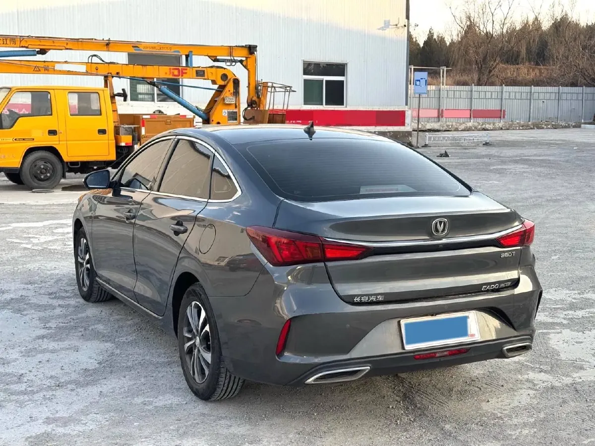 2021 ChangAn Eado 1.4T 160HP L4 7DCT,autocango,china used car exporter,china ev exporter,chinese used car exporter,chinese used ev exporter