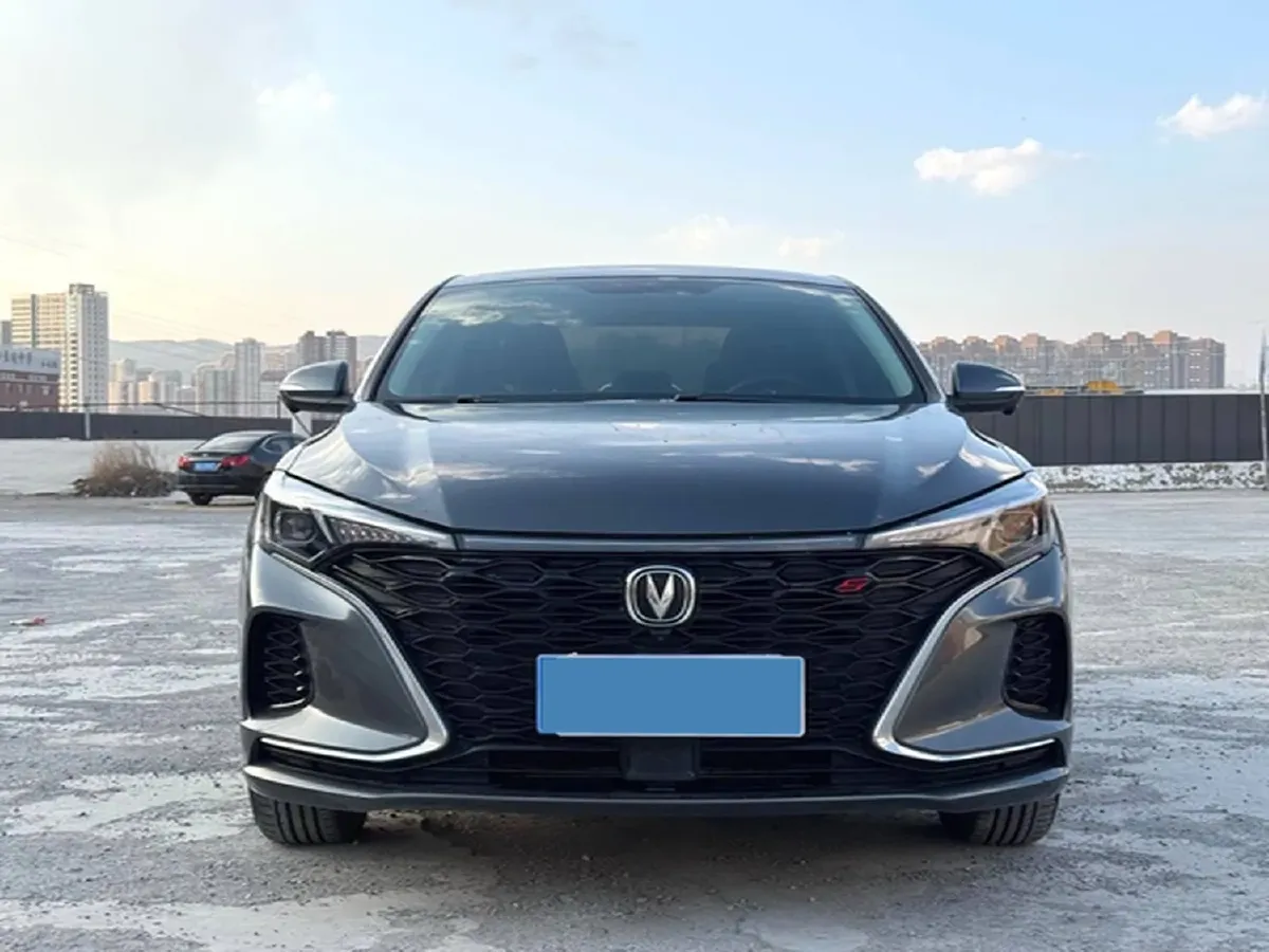 2021 ChangAn Eado 1.4T 160HP L4 7DCT,autocango,china used car exporter,china ev exporter,chinese used car exporter,chinese used ev exporter