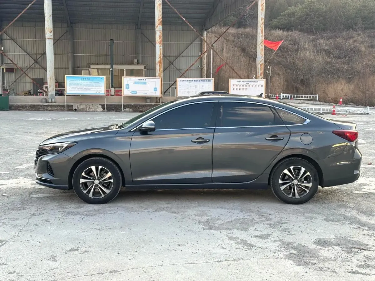 2021 ChangAn Eado 1.4T 160HP L4 7DCT,autocango,china used car exporter,china ev exporter,chinese used car exporter,chinese used ev exporter