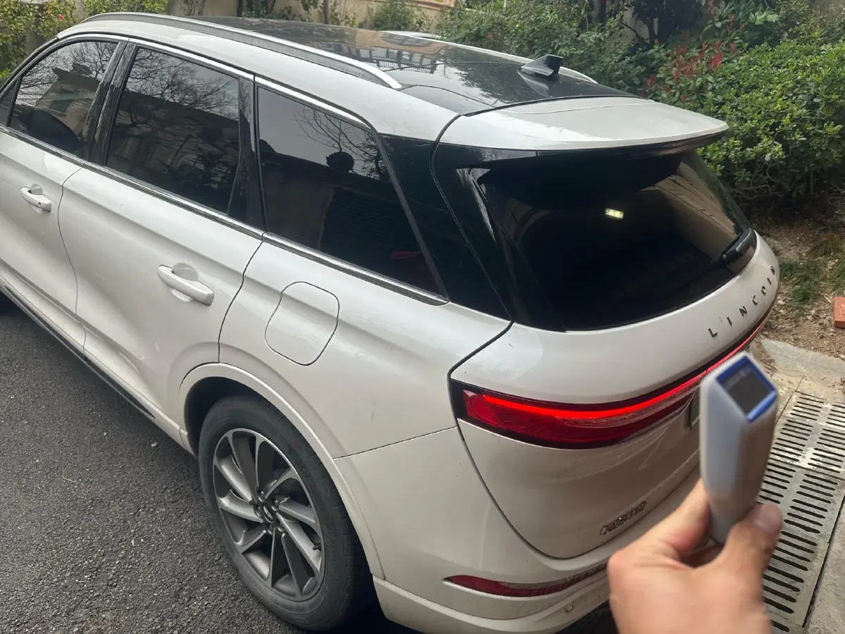 2021 Lincoln Corsair 1.5T 167HP L3 E-CVT PHEV 15.12KWH,autocango,china used car exporter,china ev exporter,chinese used car exporter,chinese used ev exporter