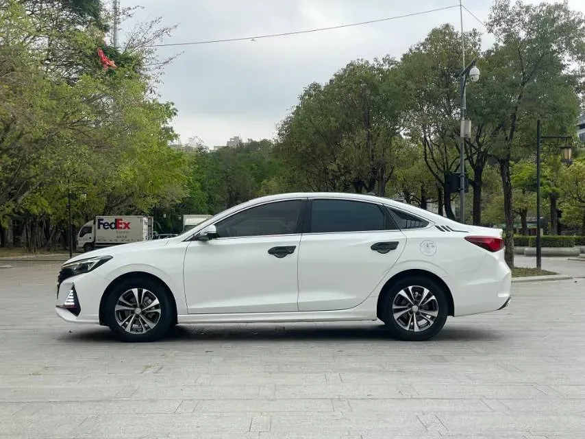 2022 ChangAn Eado 1.4T 160HP L4 7DCT,autocango,china used car exporter,china ev exporter,chinese used car exporter,chinese used ev exporter