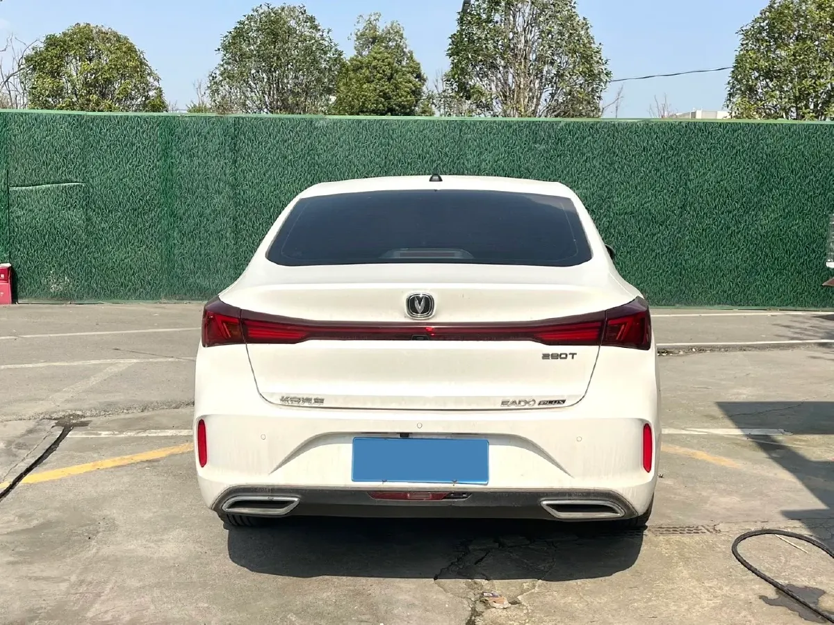 2023 ChangAn Eado 1.4T 160HP L4 7DCT,autocango,china used car exporter,china ev exporter,chinese used car exporter,chinese used ev exporter