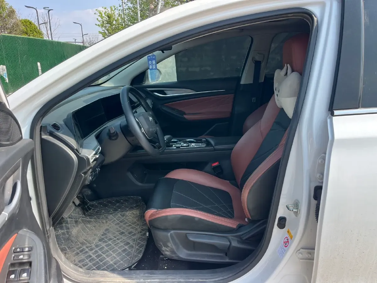 2023 ChangAn Eado 1.4T 160HP L4 7DCT,autocango,china used car exporter,china ev exporter,chinese used car exporter,chinese used ev exporter