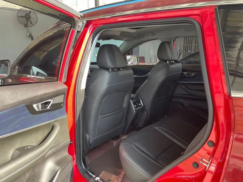 2021 Chery Tiggo 7 Plus 1.6T 197HP L4 7DCT,autocango,china used car exporter,china ev exporter,chinese used car exporter,chinese used ev exporter