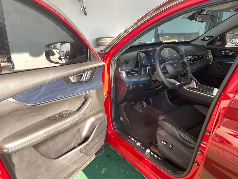 2021 Chery Tiggo 7 Plus 1.6T 197HP L4 7DCT,autocango,china used car exporter,china ev exporter,chinese used car exporter,chinese used ev exporter