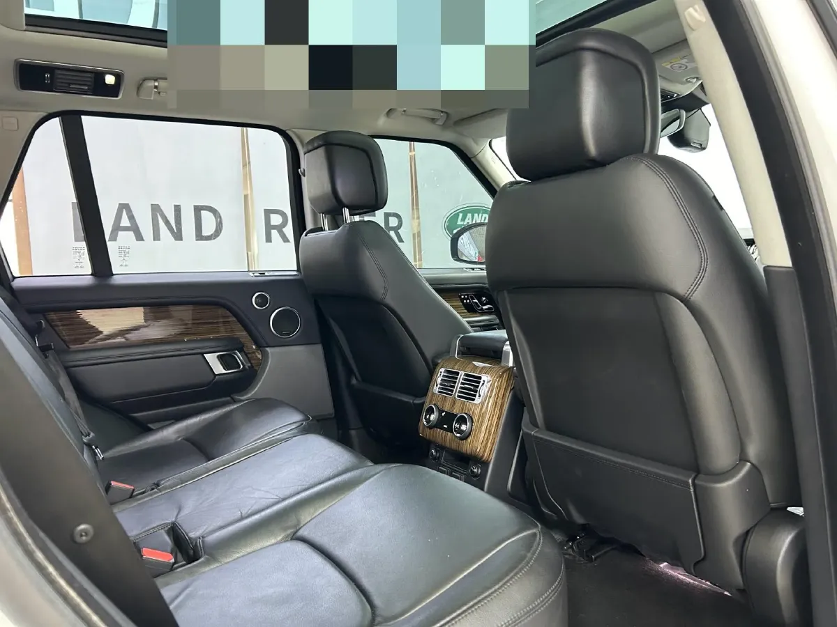 2018 Land Rover Range Rover Evoque 2.0T 241HP L4 9AT,autocango,china used car exporter,china ev exporter,chinese used car exporter,chinese used ev exporter