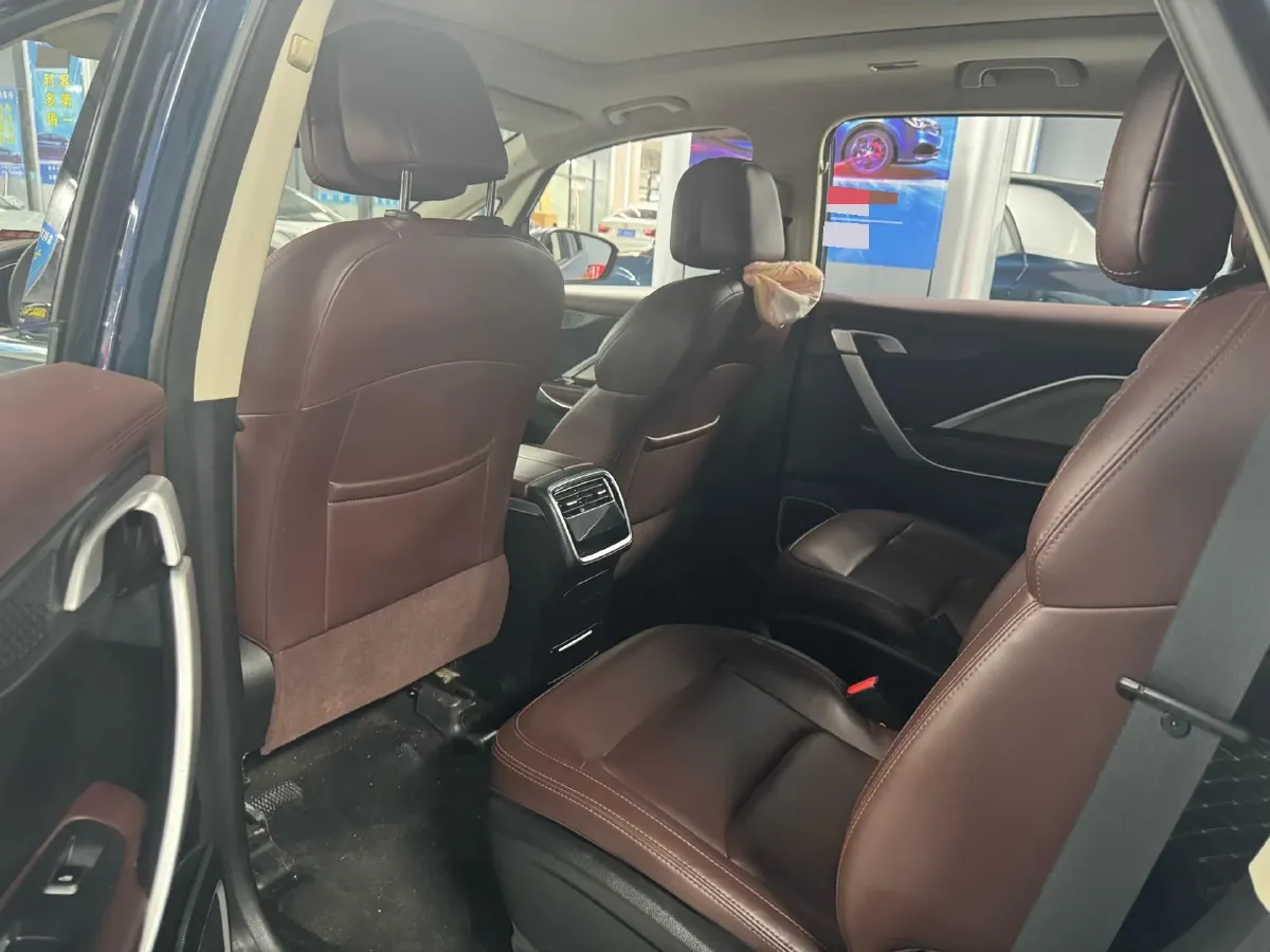 2021 Geely JiaJi 1.8T 184HP L4 7DCT,autocango,china used car exporter,china ev exporter,chinese used car exporter,chinese used ev exporter
