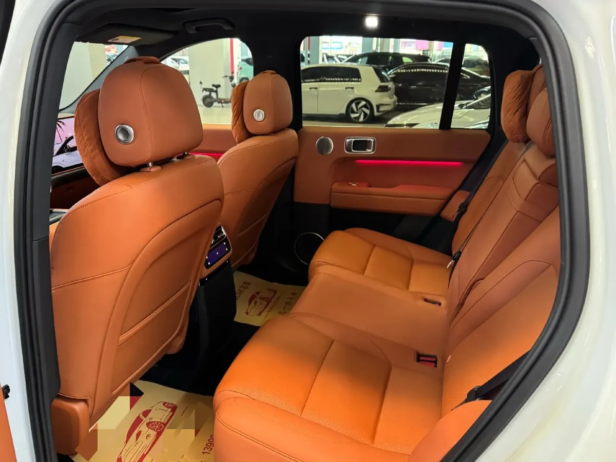 2024 Li L6 Range Extended 154HP L4 REEV 36.8KWH,autocango,china used car exporter,china ev exporter,chinese used car exporter,chinese used ev exporter