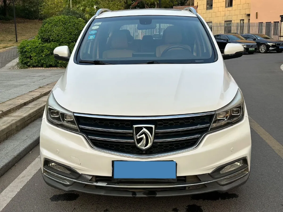 2017 Great Wall Wingle 5 2.0T 143HP L4 6MT,autocango,china used car exporter,china ev exporter,chinese used car exporter,chinese used ev exporter