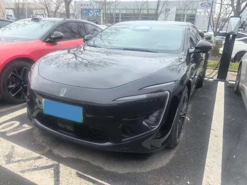 2025 Avatr 12 1.5T 156HP L4 REEV 39.05KWH,autocango,china used car exporter,china ev exporter,chinese used car exporter,chinese used ev exporter