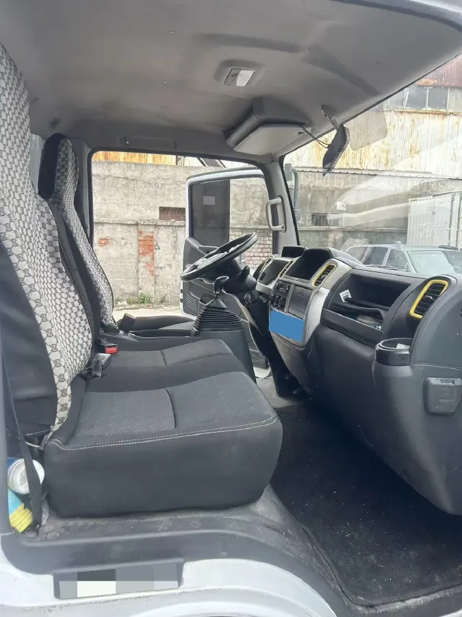 2010 DongFeng Forthing Joyear 1.8T 160HP L4 5MT,autocango,china used car exporter,china ev exporter,chinese used car exporter,chinese used ev exporter