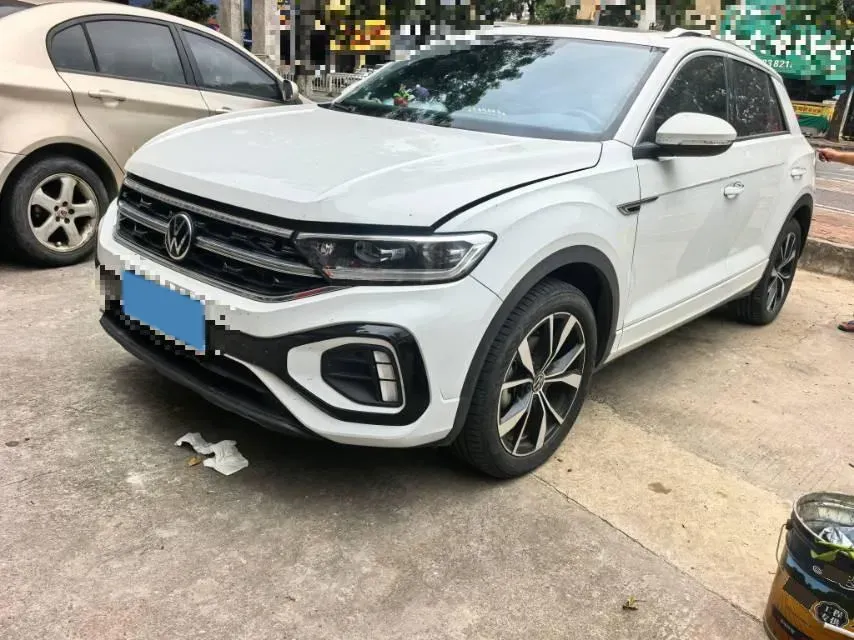 2023 Volkswagen T-Roc 1.5T 160HP L4 7DCT,autocango,china used car exporter,china ev exporter,chinese used car exporter,chinese used ev exporter