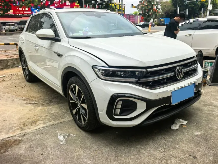 2023 Volkswagen T-Roc 1.5T 160HP L4 7DCT,autocango,china used car exporter,china ev exporter,chinese used car exporter,chinese used ev exporter