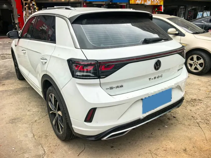 2023 Volkswagen T-Roc 1.5T 160HP L4 7DCT,autocango,china used car exporter,china ev exporter,chinese used car exporter,chinese used ev exporter