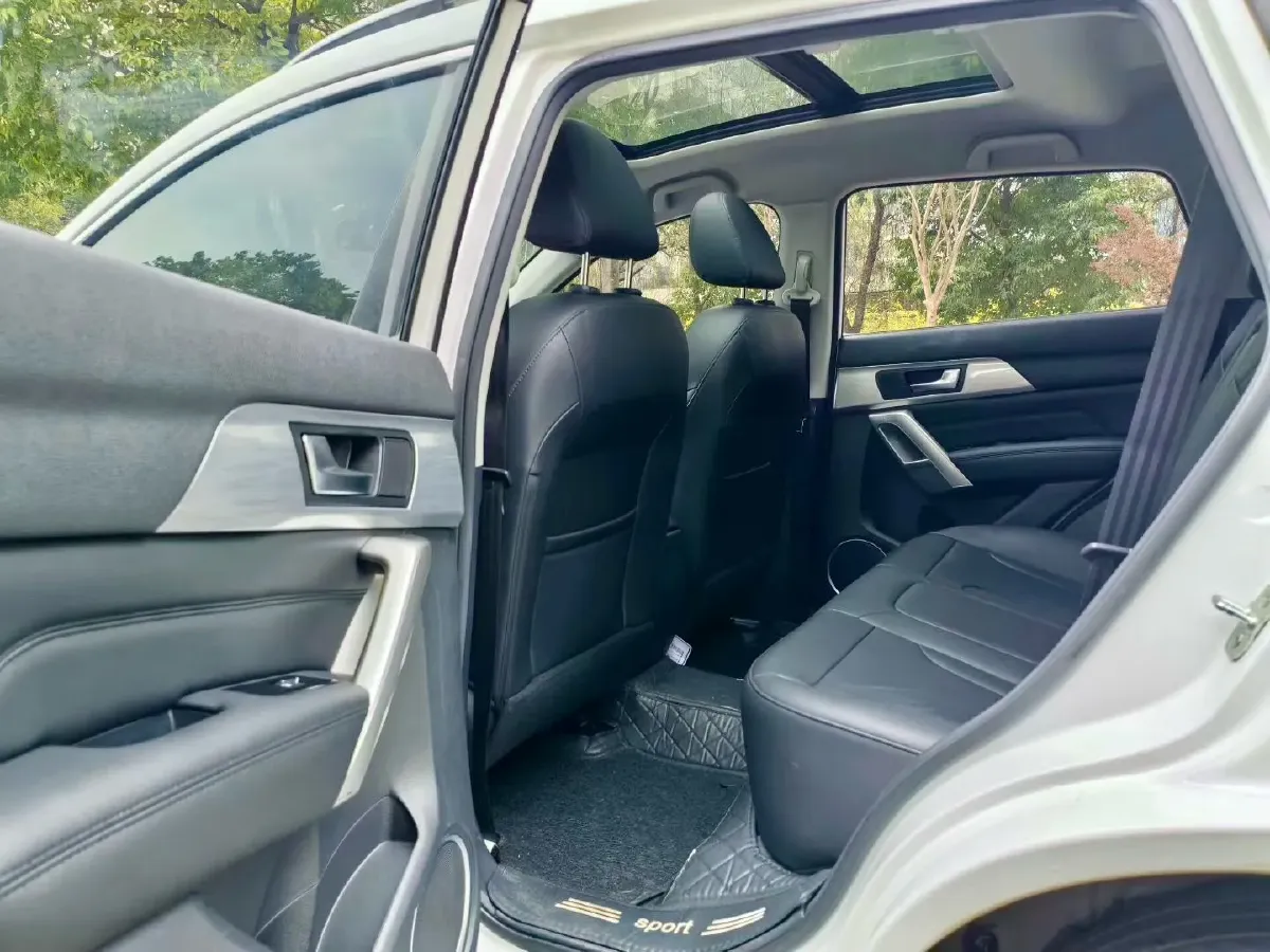 2018 Haval H2 1.5T 150HP L4 7DCT,autocango,china used car exporter,china ev exporter,chinese used car exporter,chinese used ev exporter