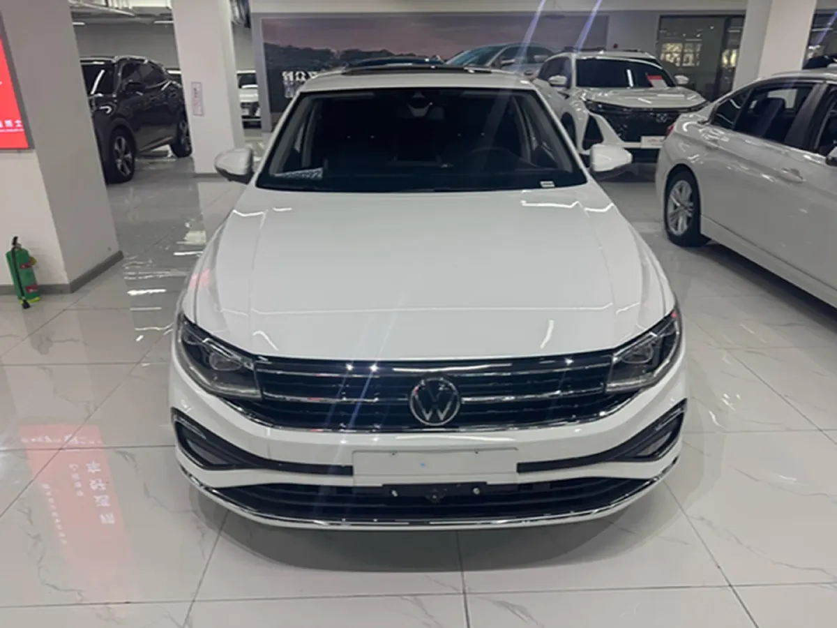 2025 Volkswagen Bora 1.5T 160HP L4 7DCT,autocango,china used car exporter,china ev exporter,chinese used car exporter,chinese used ev exporter