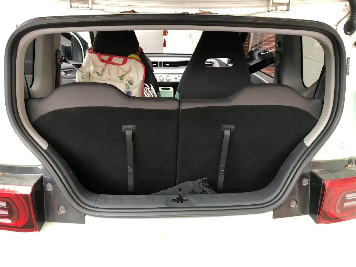 2020 WuLing HongGuang MINI EV BEV 13.8KWH,autocango,china used car exporter,china ev exporter,chinese used car exporter,chinese used ev exporter