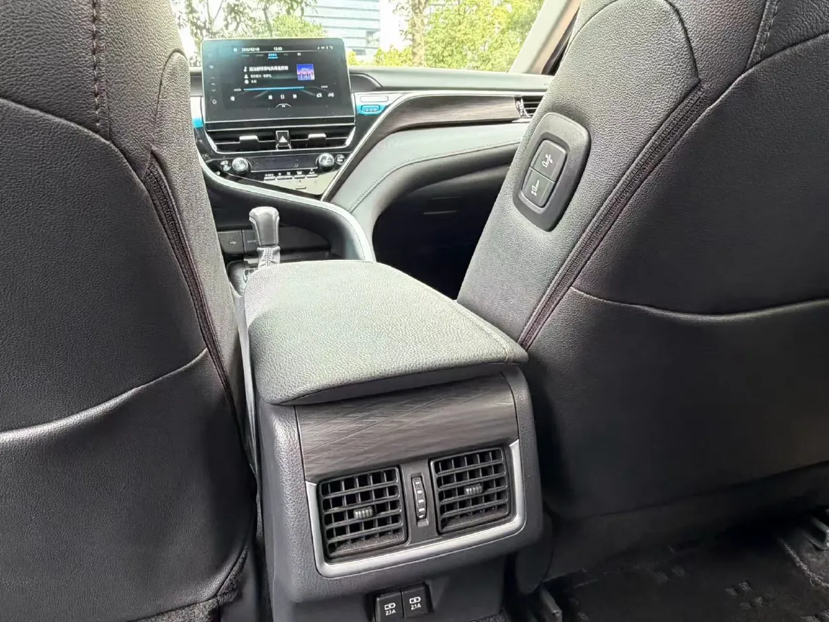 2021 Toyota Camry 2.0L 178HP L4 CVT,autocango,china used car exporter,china ev exporter,chinese used car exporter,chinese used ev exporter