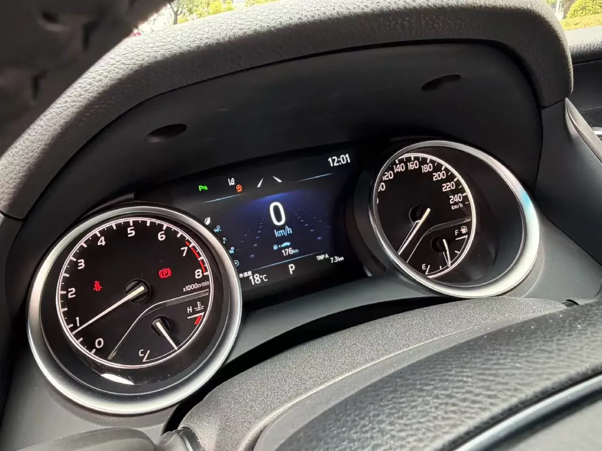 2021 Toyota Camry 2.0L 178HP L4 CVT,autocango,china used car exporter,china ev exporter,chinese used car exporter,chinese used ev exporter