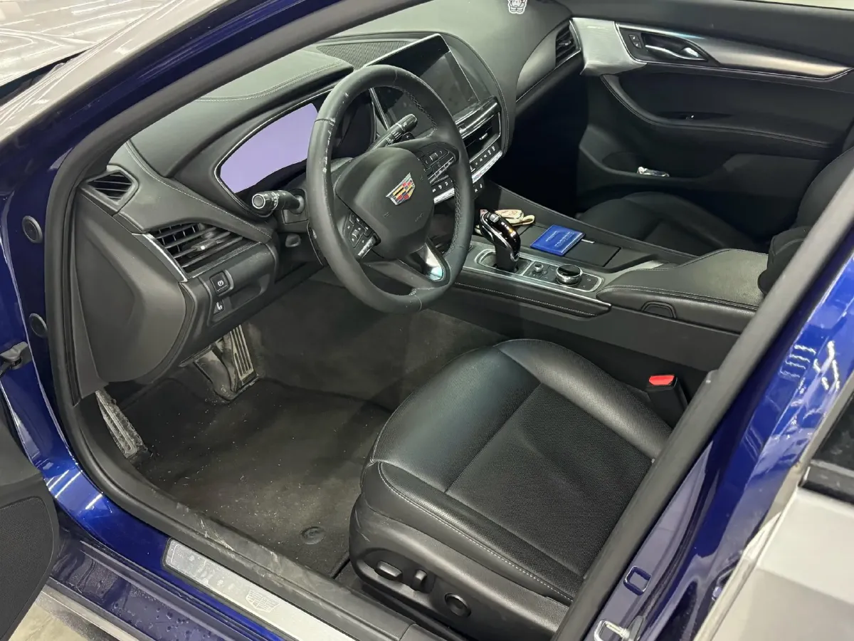 2023 Cadillac CT5 2.0T 237HP L4 10AT,autocango,china used car exporter,china ev exporter,chinese used car exporter,chinese used ev exporter