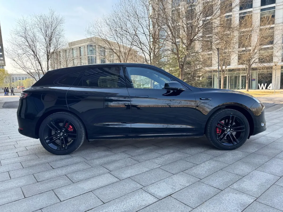 2025 AITO AITO M5 1.5T 152HP L4 REEV 42KWH,autocango,china used car exporter,china ev exporter,chinese used car exporter,chinese used ev exporter