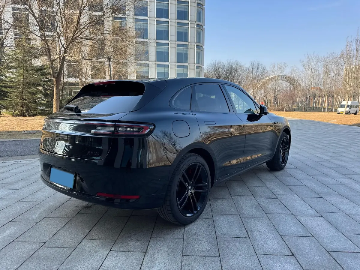 2025 AITO AITO M5 1.5T 152HP L4 REEV 42KWH,autocango,china used car exporter,china ev exporter,chinese used car exporter,chinese used ev exporter