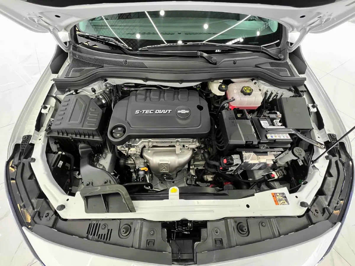 2023 Chevrolet Monza 1.5L 113HP L4 6DCT,autocango,china used car exporter,china ev exporter,chinese used car exporter,chinese used ev exporter