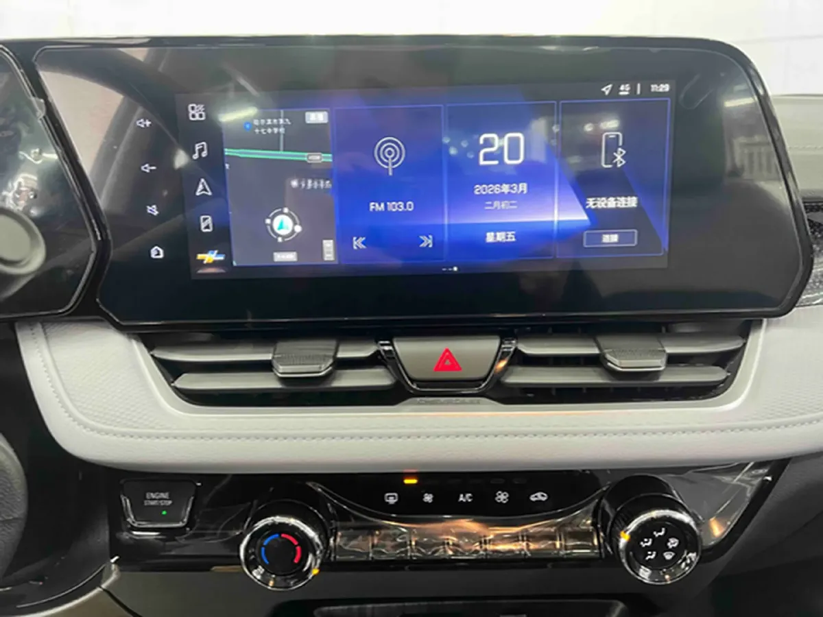 2023 Chevrolet Monza 1.5L 113HP L4 6DCT,autocango,china used car exporter,china ev exporter,chinese used car exporter,chinese used ev exporter