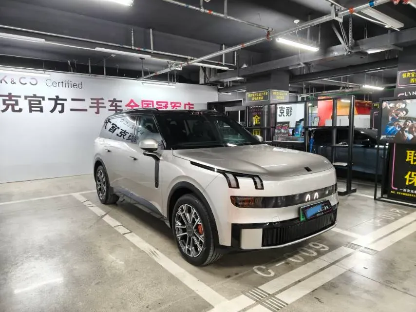 2025 LYNK&CO 900 2.0T 254HP L4 3DHT PHEV,autocango,china used car exporter,china ev exporter,chinese used car exporter,chinese used ev exporter
